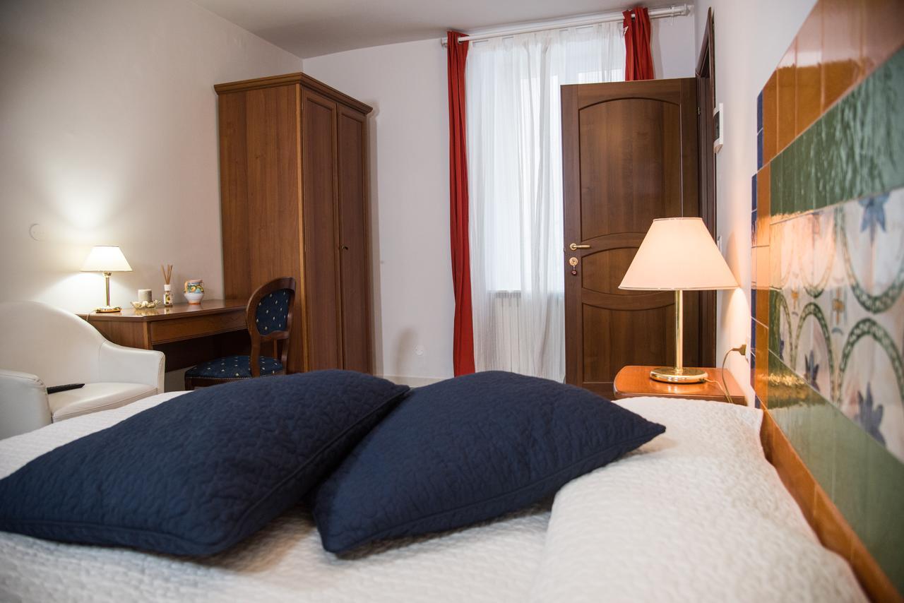 Bed and Breakfast Via Roma 205 Rionero in Vulture Exterior foto